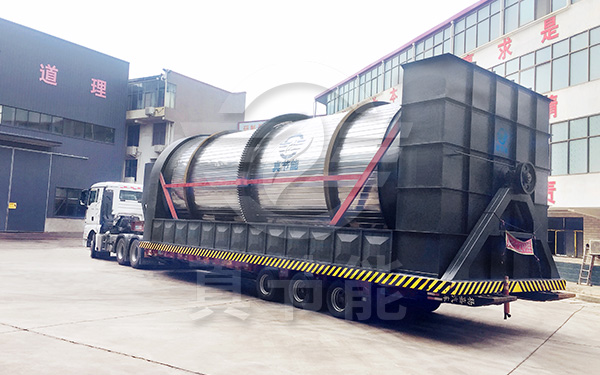 三筒活性污泥烘干機運輸發(fā)貨現(xiàn)場 三筒活性污泥烘干機運輸發(fā)貨現(xiàn)場